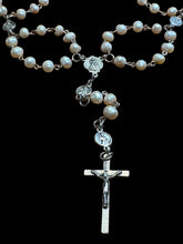 Load image into Gallery viewer, Medium Size Fresh Water Pearls Ave Maria Beads, No. Sra. de Fatima &amp; Divine Mercy Jesus Pater Noster Beads with No. Sra. de Fatima &amp; Divine Mercy Jesus Centerpiece
