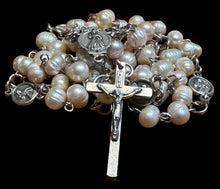 Load image into Gallery viewer, Medium Size Fresh Water Pearls Ave Maria Beads, No. Sra. de Fatima &amp; Divine Mercy Jesus Pater Noster Beads with No. Sra. de Fatima &amp; Divine Mercy Jesus Centerpiece
