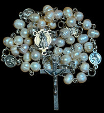 Load image into Gallery viewer, Medium Size Fresh Water Pearls Ave Maria Beads, No. Sra. de Fatima &amp; Divine Mercy Jesus Pater Noster Beads with No. Sra. de Fatima &amp; Divine Mercy Jesus Centerpiece
