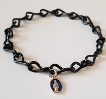 Load image into Gallery viewer, Slave of Mary Chain Bracelet with blue enamel Miraculous Medal
