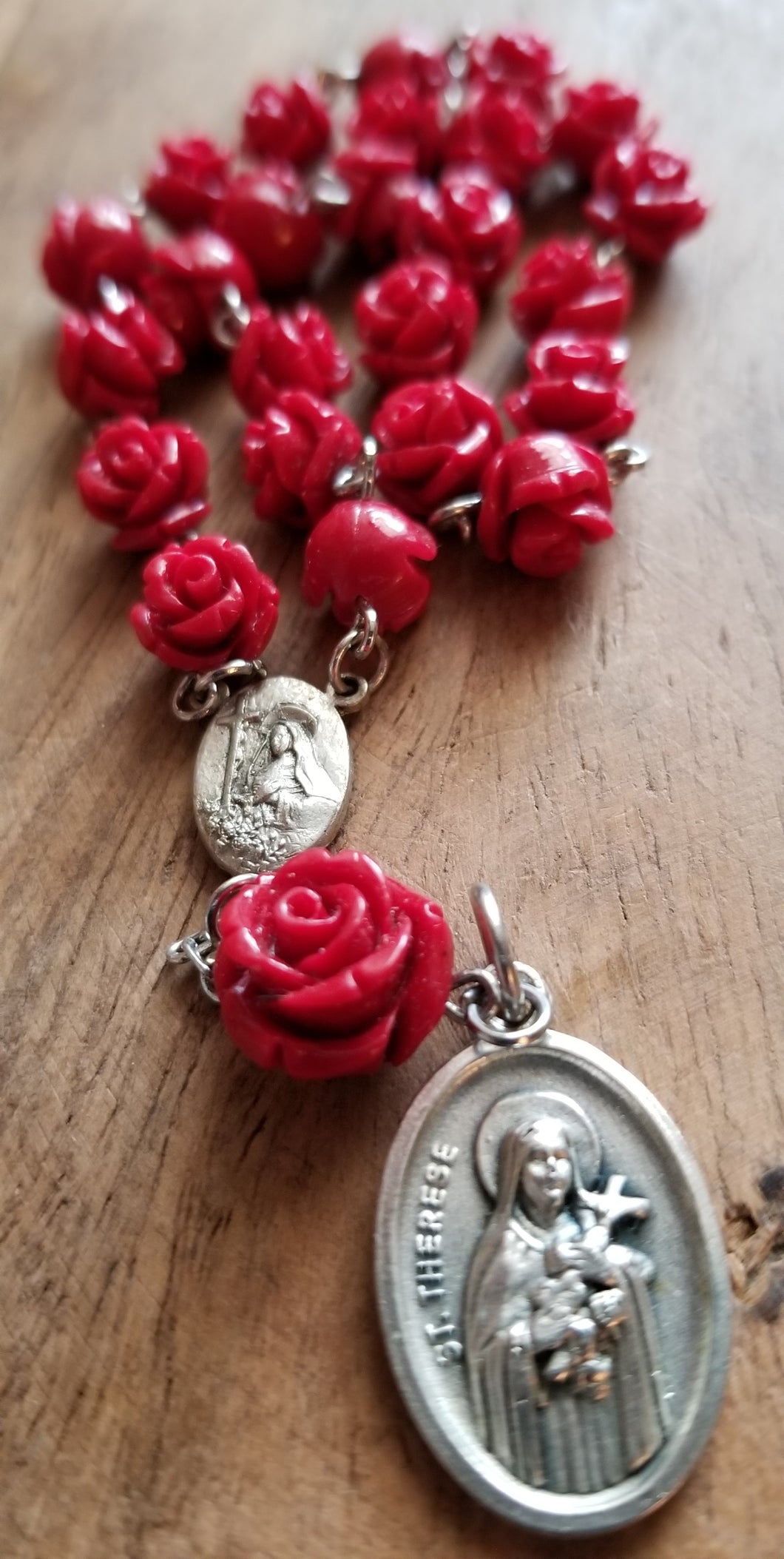 St Therese's Ring of Roses